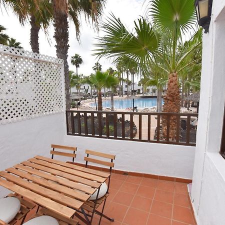 Book Jet - Oasis Pool View Apartment Коральео Экстерьер фото