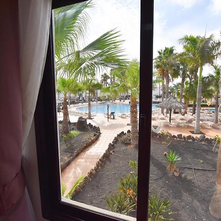 Book Jet - Oasis Pool View Apartment Коральео Экстерьер фото